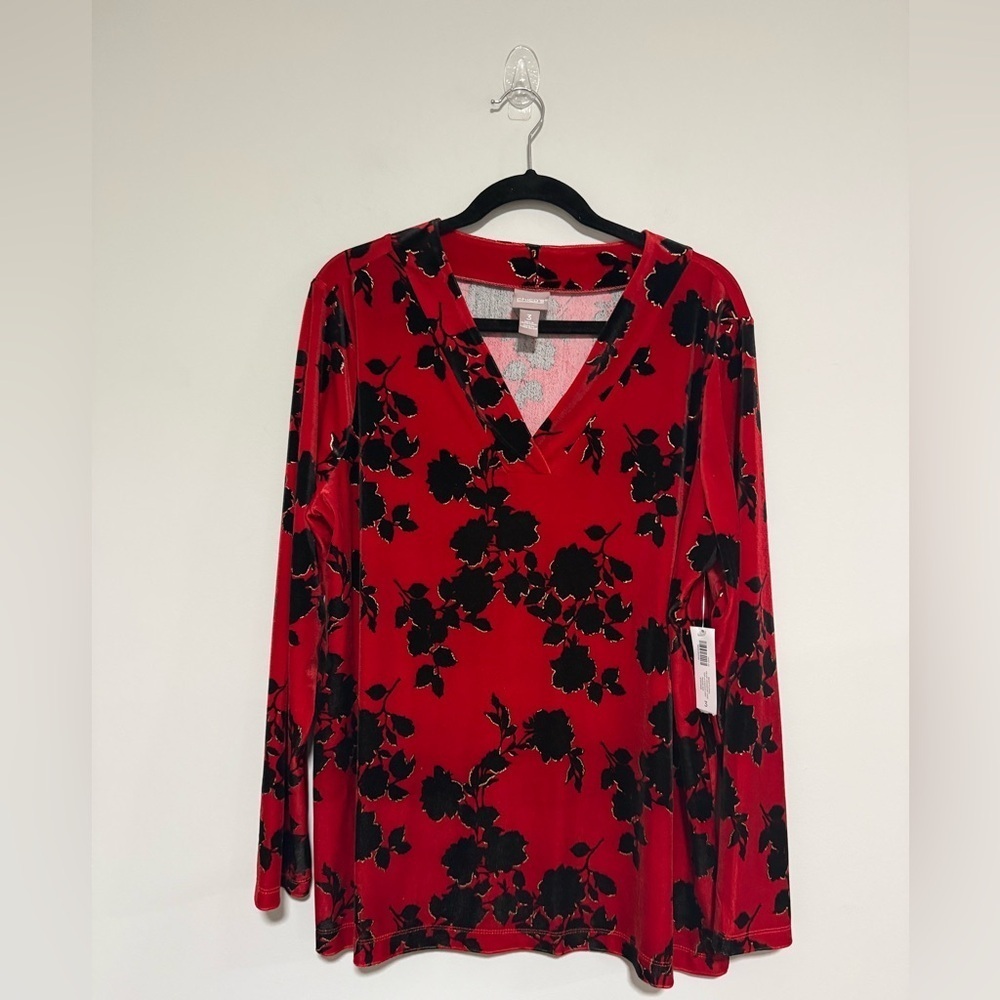 Chico’s Red Bedim Floral Velvet V-Neck Long Sleeve Top Size 3 XL NWT